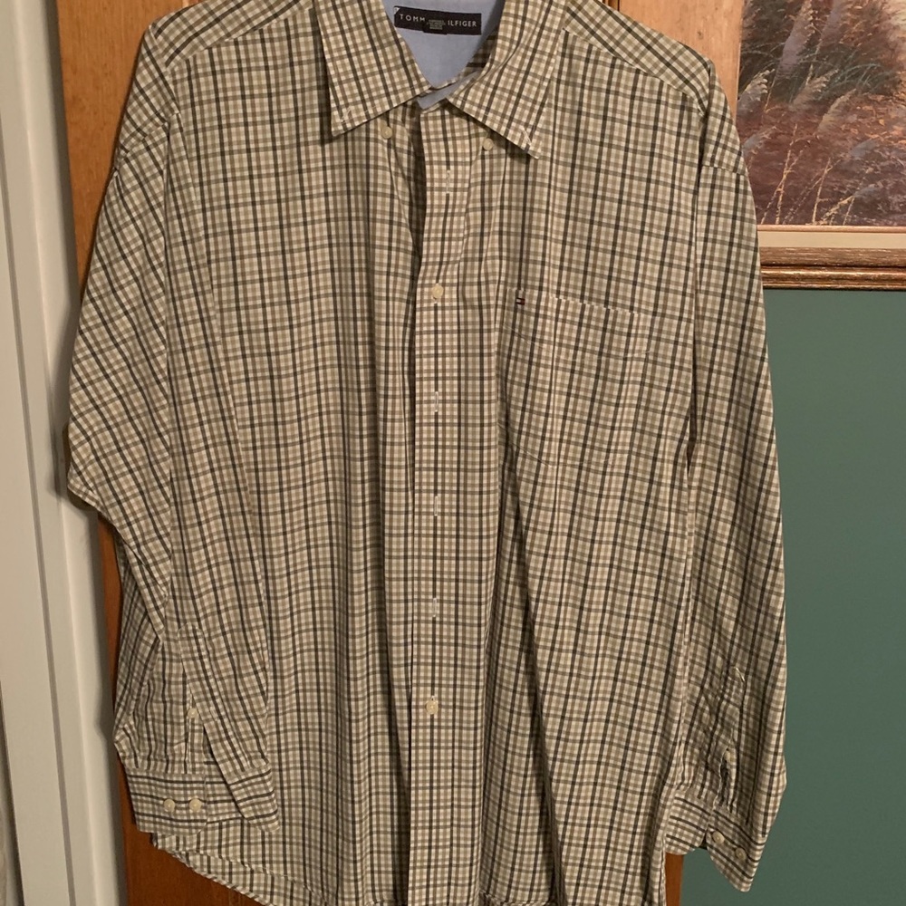Tommy Hilfiger Button Down Shirt